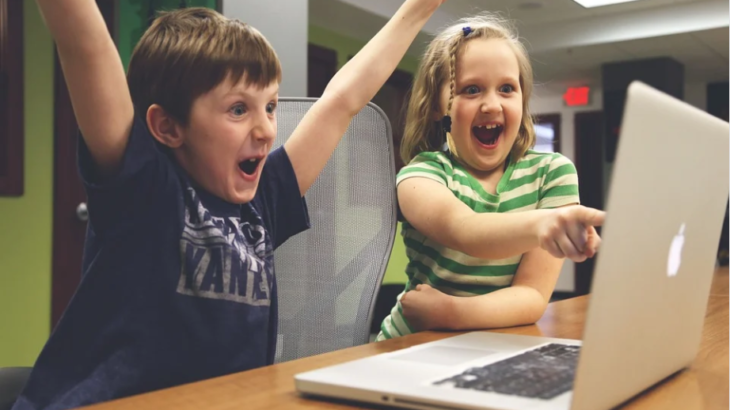 childrens playing game